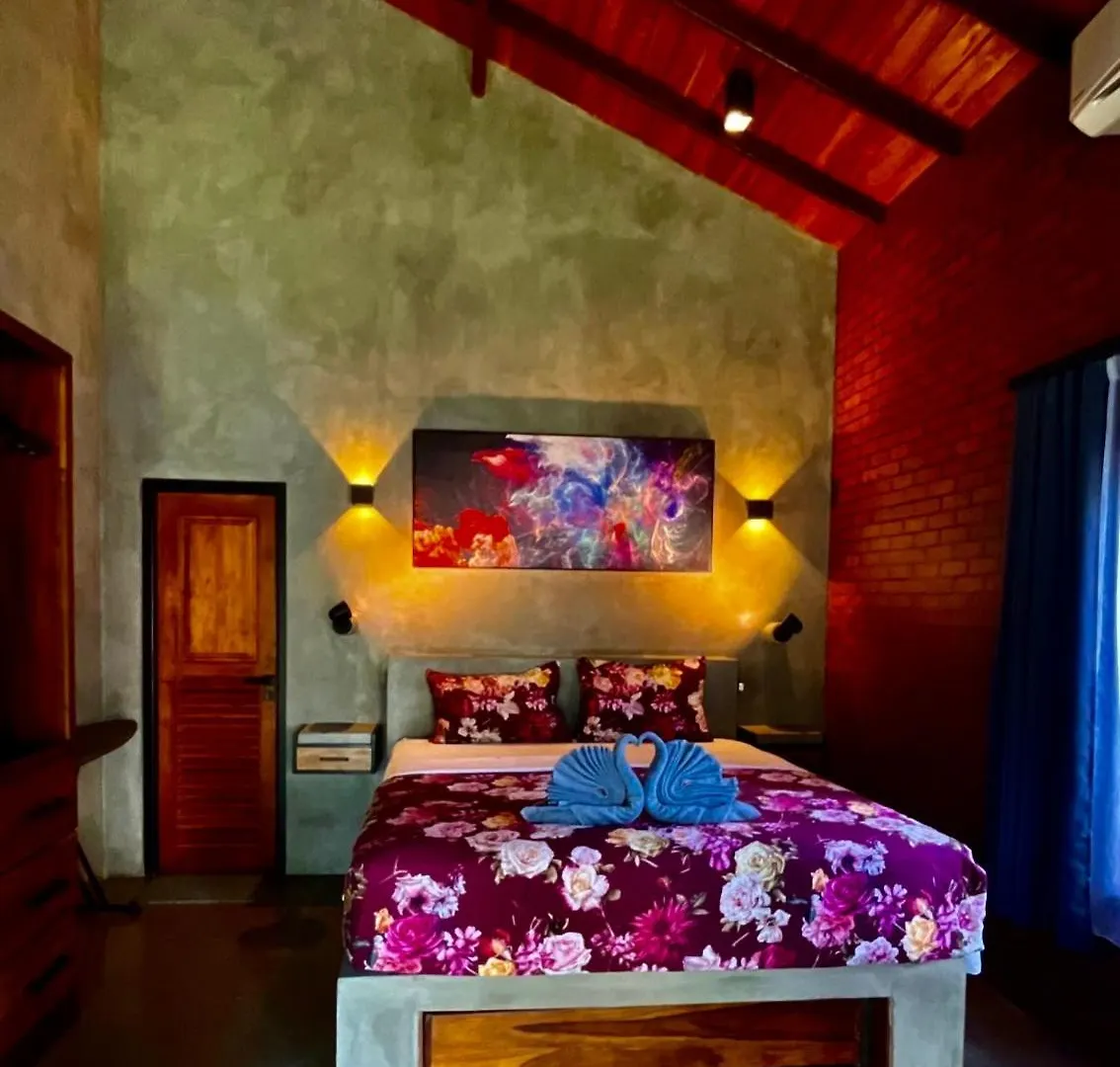Negombo Morawala Beach Villa 0*,